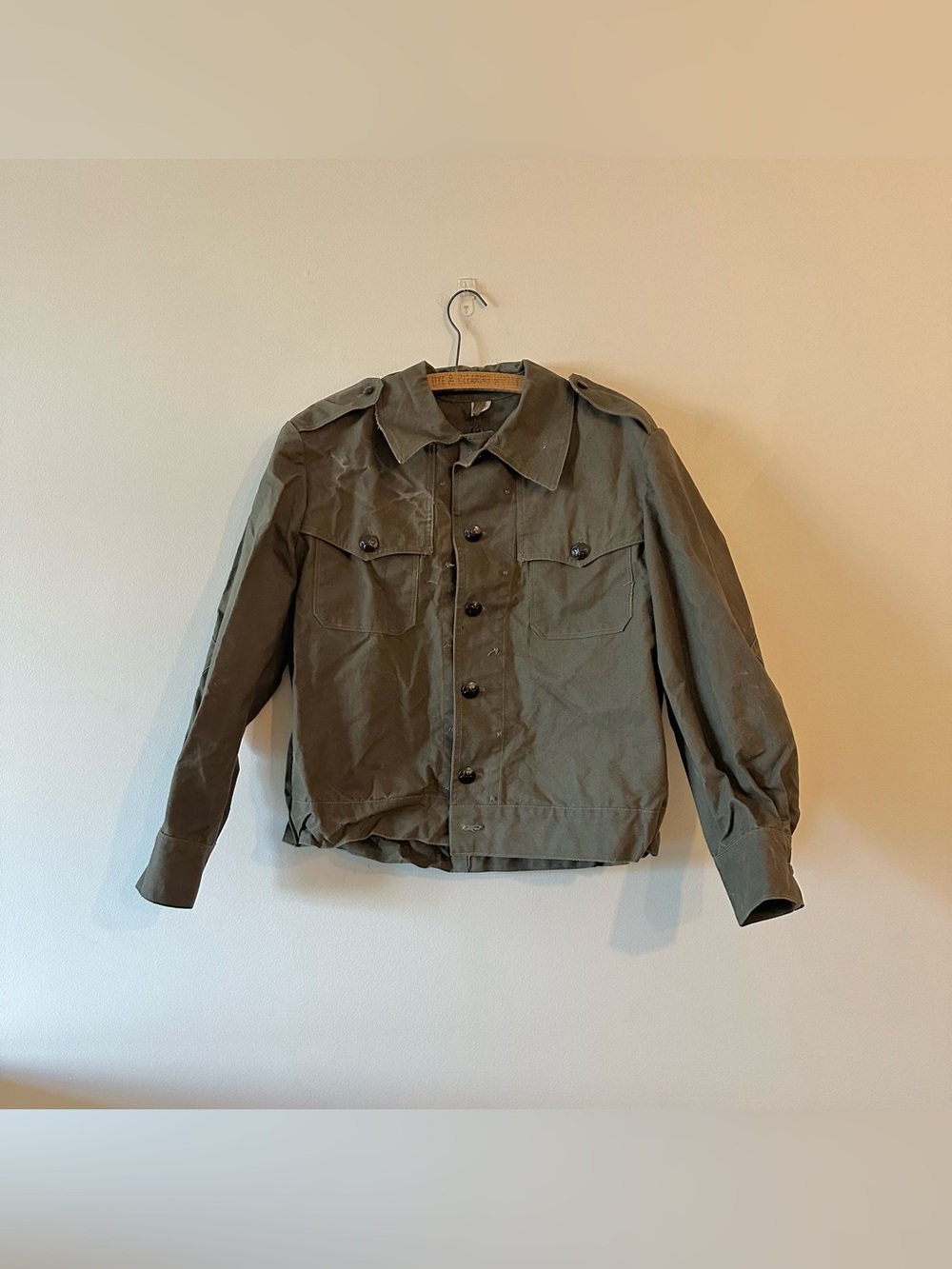 Vintage Bulgarian Military Holster Pocket Faded Canvas Jacket Faded 80s
Overall
